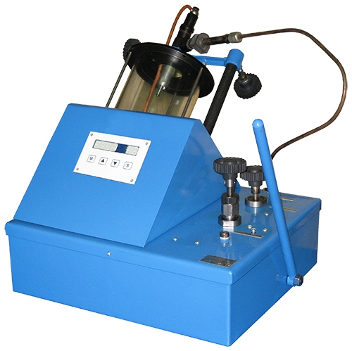 Диагностический стенд для испытания и регулировки форсунок М-107Э